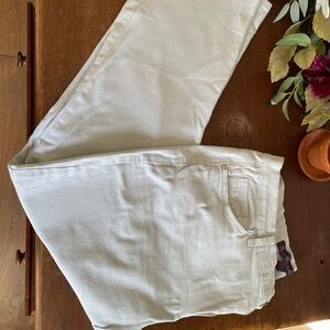 Gloria Vanderbilt Light Blue Jeans 18